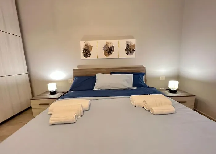 Metro-Apartment: Fabolous Flat