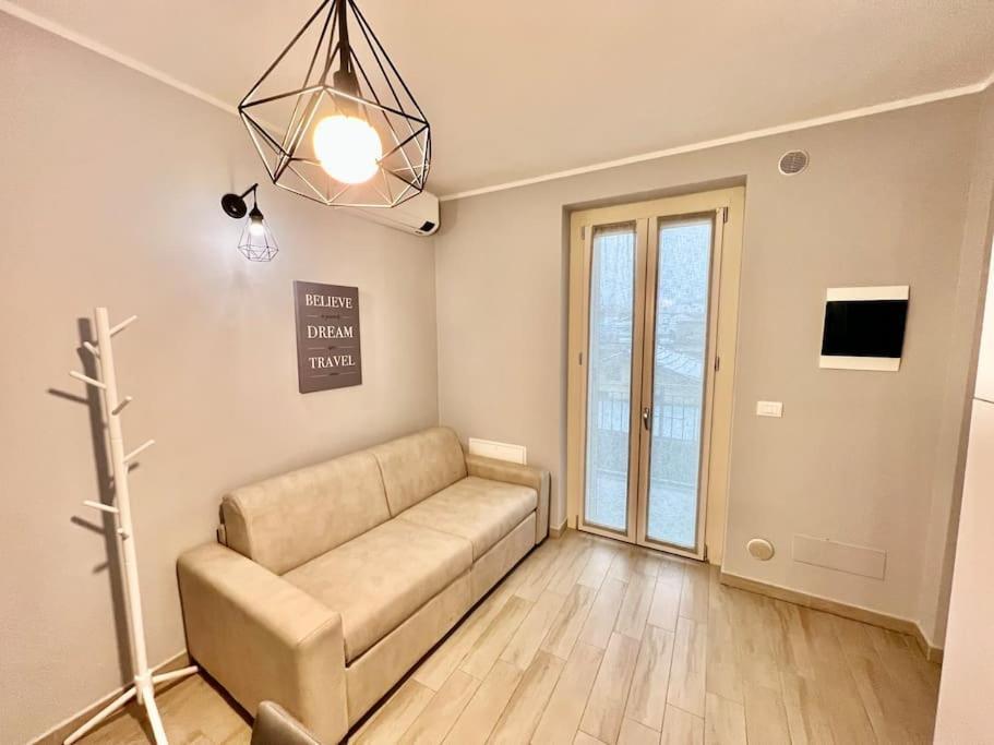 Apartment Metro-apartment: Fabolous Flat Moncalieri