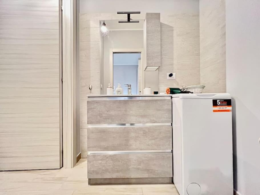 Apartment Metro-apartment: Fabolous Flat *